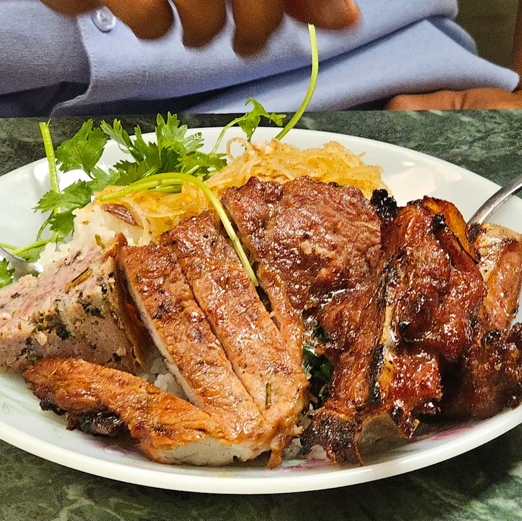 호치민 1군